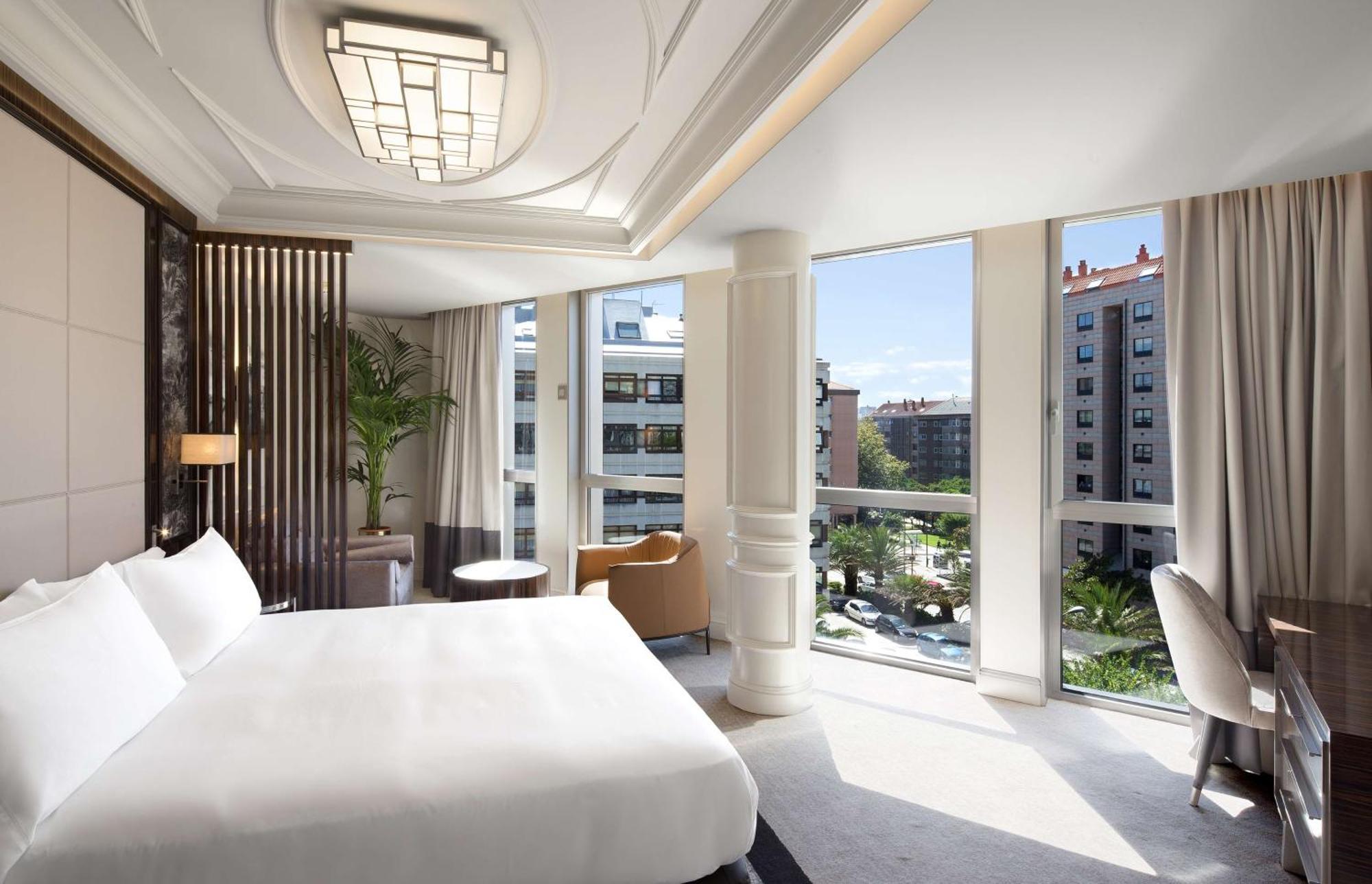 Doubletree By Hilton A Coruña Kültér fotó